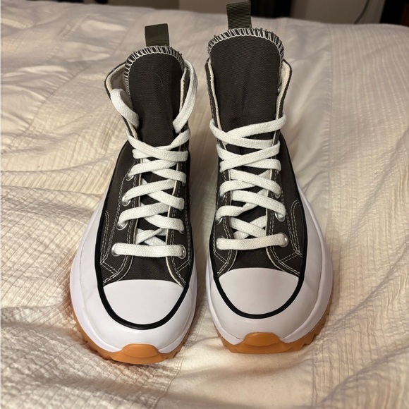 Converse Chuck Taylor All StarsHigh Top Platform Green and White Size 4.5 - Picture 1 of 4